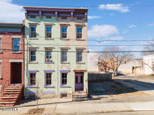 73 Clinton Street Albany, NY 12202