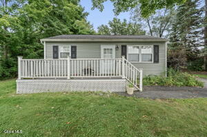 1 Erlynn Place Niskayuna, NY 12309