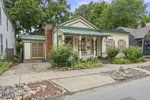 205 Regent Street Saratoga Springs, NY 12866