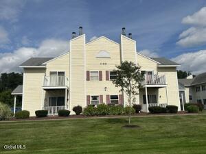 1106 Cambridge Manor Drive Schenectady, NY 12302