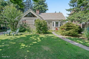 212 Colonial Avenue Albany, NY 12208