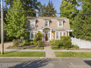919 Myrtle Avenue Albany, NY 12208