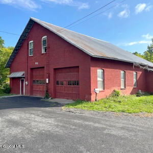 115 Everett Street Cobleskill, NY 12043