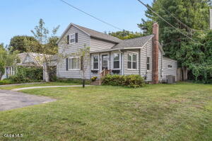 4 Congress Avenue Saratoga Springs, NY 12866