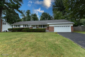 12 Arnold Drive Clifton Park, NY 12065