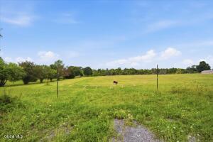 107 Brickhouse Road Stillwater, NY 12170