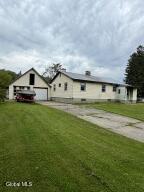 4 S East Avenue Johnstown, NY 12095