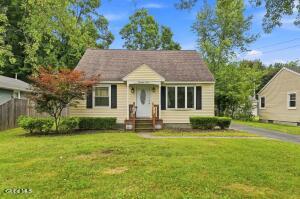 77 Willow Street Guilderland, NY 12084