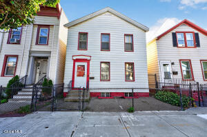 322 1st Street Troy, NY 12180