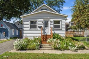 418 S Reynolds Street Scotia, NY 12302