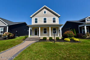 36 Vettura Court Malta, NY 12020