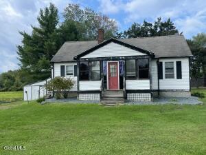 153 Northline Drive Melrose, NY 12121