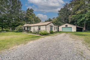 7198 Fish House Road Galway, NY 12074