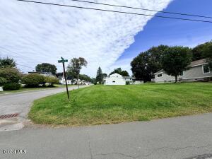 83 Greenwood Avenue Amsterdam, NY 12010