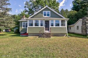 19 Congress Avenue Saratoga Springs, NY 12866
