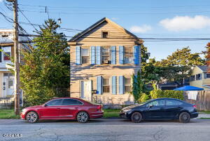 9 106th Street Troy, NY 12182