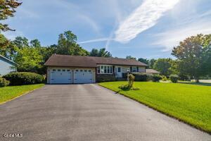 127 Sylvia Lane Schenectady, NY 12306