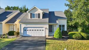 28C Pointe West Drive Clifton Park, NY 12065