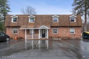 455 Maple Avenue Saratoga Springs, NY 12866