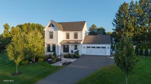 5 Victoria Court Mechanicville, NY 12118