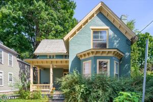 157 Spring Street Saratoga Springs, NY 12866