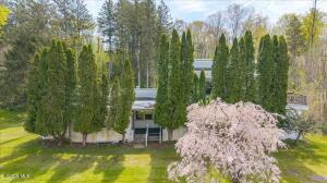 1136 River Road Selkirk, NY 12158