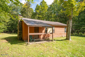 67 Van Auken Road Stony Creek, NY 12878
