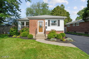 145 Ramsey Place Albany, NY 12209