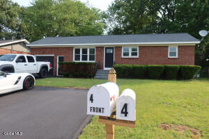 4 Eastwood Drive Albany, NY 12205
