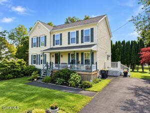 44 Cordell Road Colonie, NY 12304