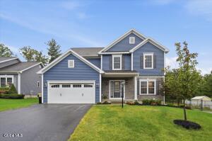 7 Cragmoor Lane Colonie, NY 12205