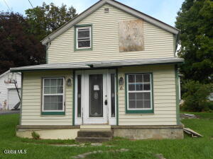 6 Center Street Stillwater, NY 12170