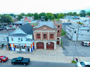907 Albany Street Schenectady, NY 12307