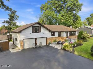 102 Greenleaf Drive Latham, NY 12110