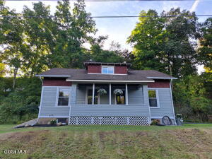 4 Washington Avenue Round Lake, NY 12151