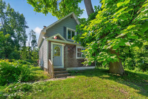 46 N Alandale Avenue Schenectady, NY 12304