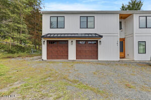 101 5th Street Saratoga Springs, NY 12866
