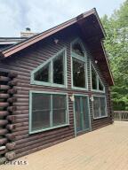 395 Hills Pond Road Hampton, NY 12887