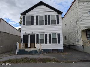 233 Park Place Schenectady, NY 12305