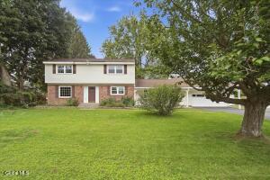 1015 Tomahawk Trail Scotia, NY 12302