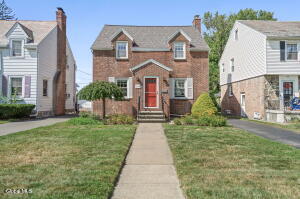 136 Rosemont Street Albany, NY 12203