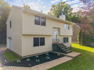 4040 River Road Niskayuna, NY 12309