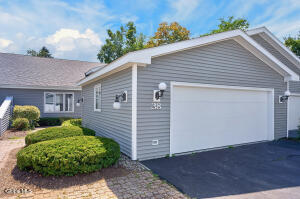 38 Lyon Court Queensbury, NY 12804