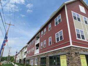60 Weibel Avenue Saratoga Springs, NY 12866