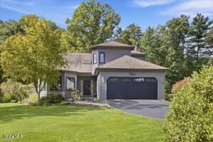 18 Pinion Pine Lane Queensbury, NY 12804