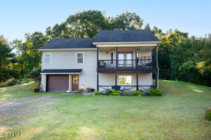 419 Verbeck Avenue Schaghticoke, NY 12154
