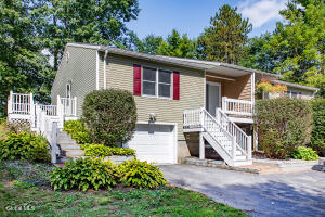 62A Devitt Road Waterford, NY 12188