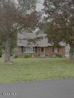 8 Bennett Road Troy, NY 12182