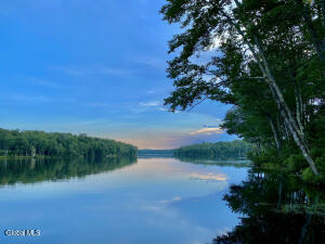 354 Pond View Petersburgh, NY 12138