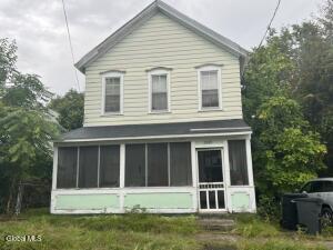 2209 12th Street Troy, NY 12180